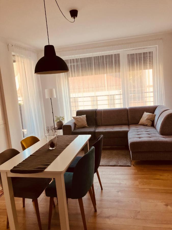 Appartement Apartament Na Klasztornej à Wągrowiec Extérieur photo